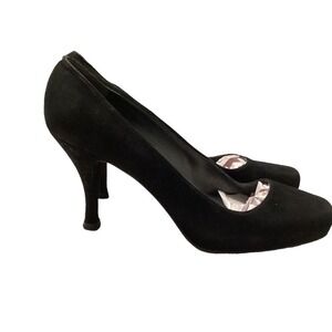 STUART WEITZMAN black Suede Pumps style BW32887 size 6.5‎